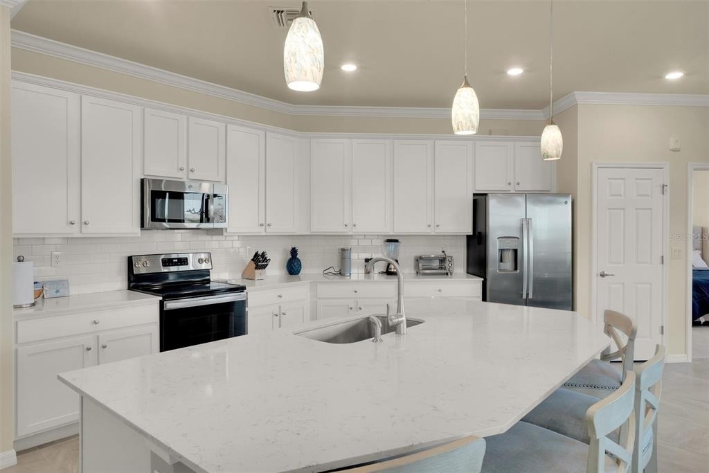 10042 Crooked Creek Drive - Photo 5