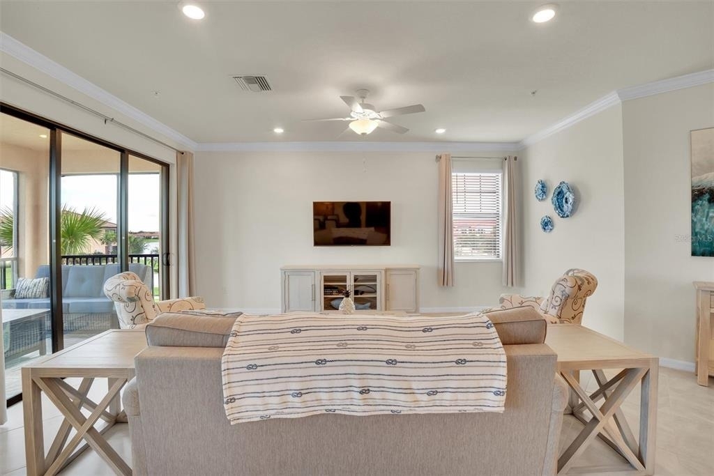 10042 Crooked Creek Drive - Photo 10