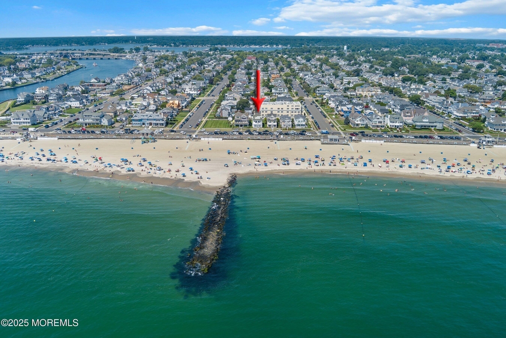 305 Ocean Avenue - Photo 42