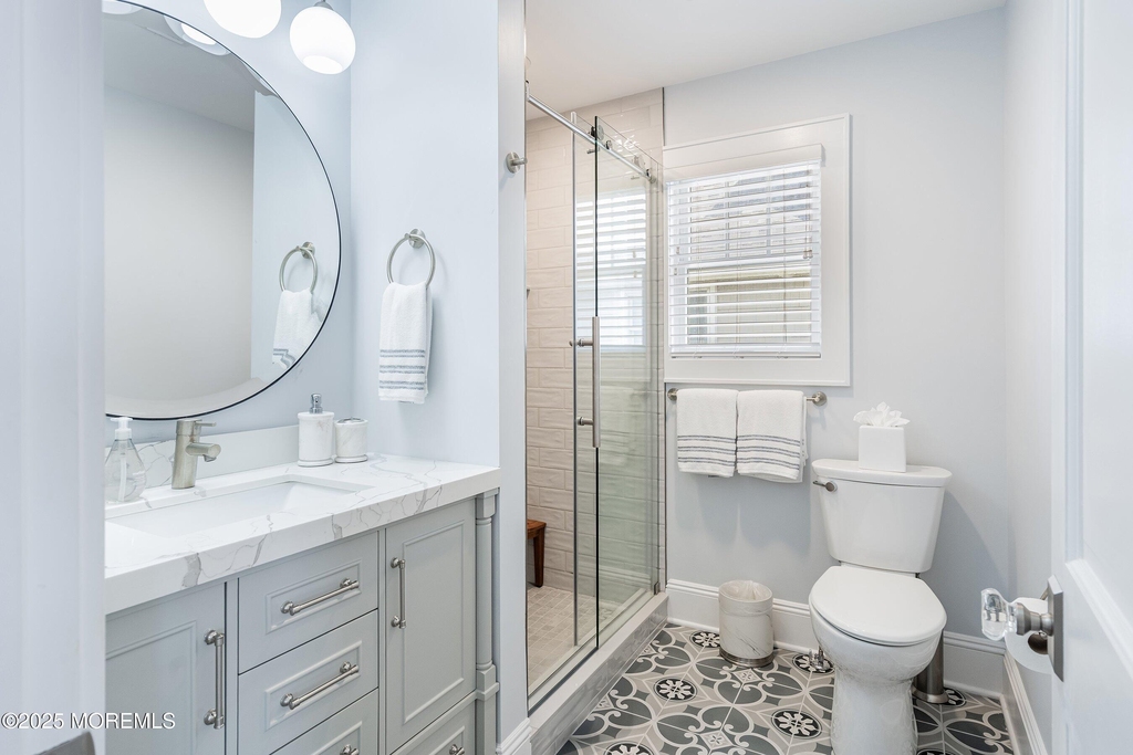 305 Ocean Avenue - Photo 30