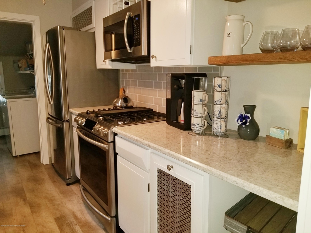 12 Surf Avenue - Photo 11