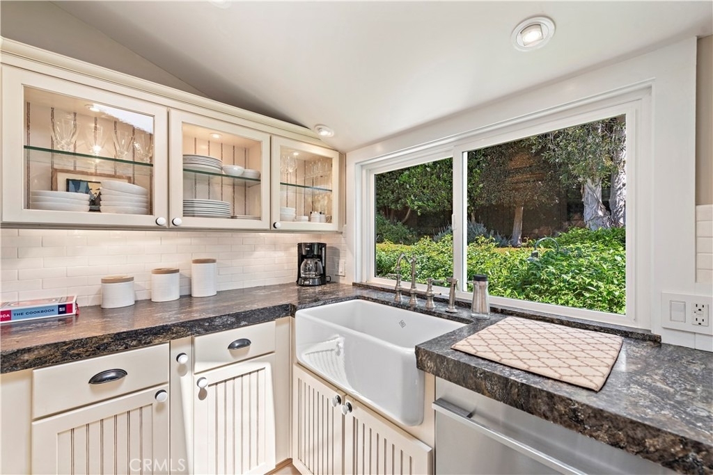 151 Rockledge - Photo 17