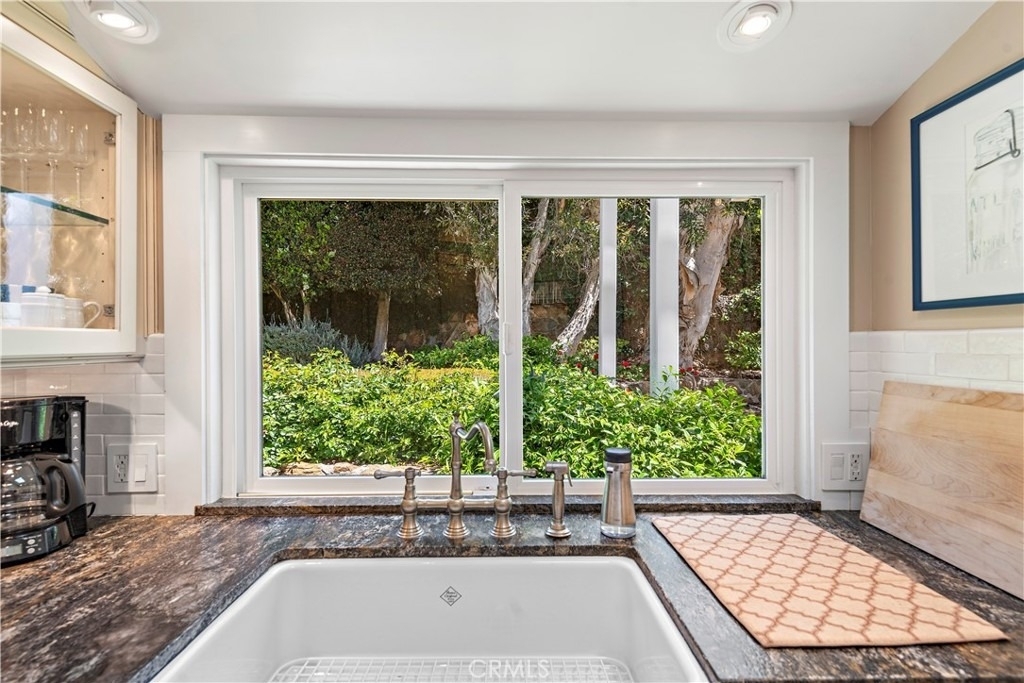 151 Rockledge - Photo 18