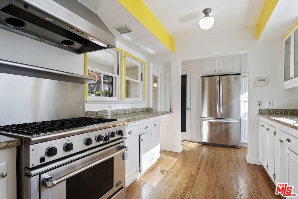 2661 Lake View Terrace - Photo 6