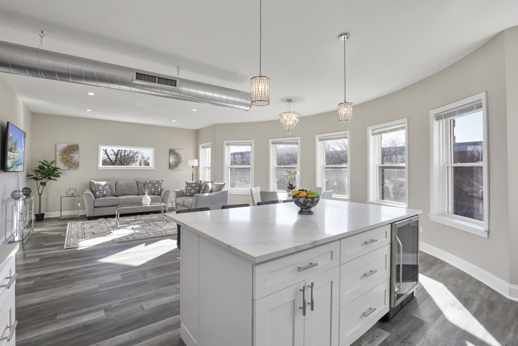 1111 Bonnie Brae Place - Photo 7