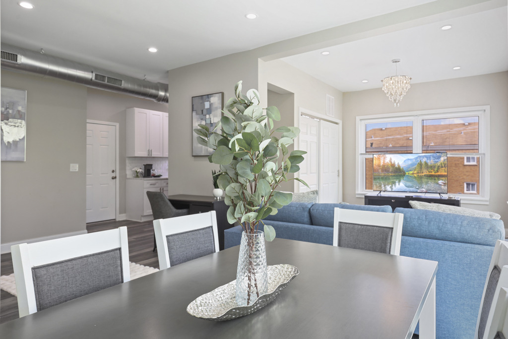 1111 Bonnie Brae Place - Photo 10