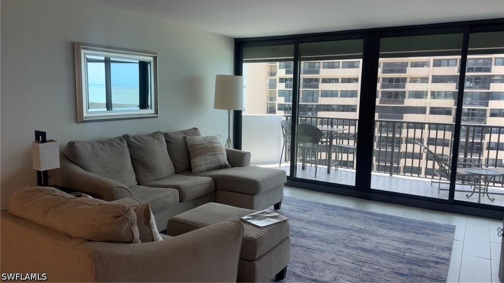 4005 Gulf Shore Boulevard N - Photo 16