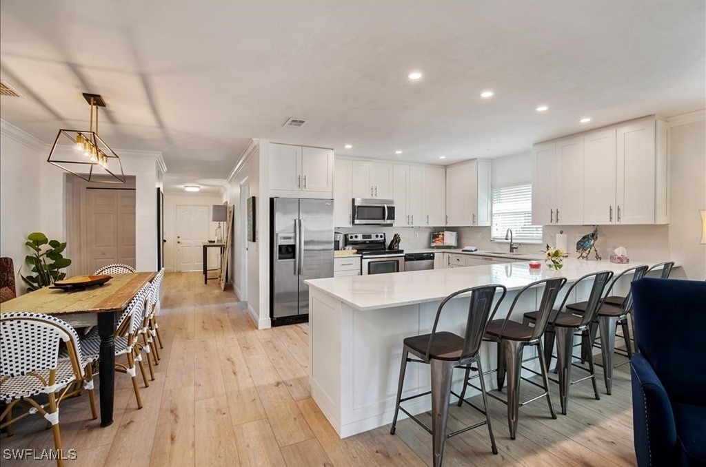 552 105th Avenue N - Photo 3