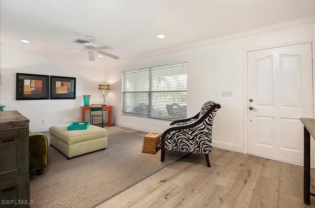 552 105th Avenue N - Photo 2