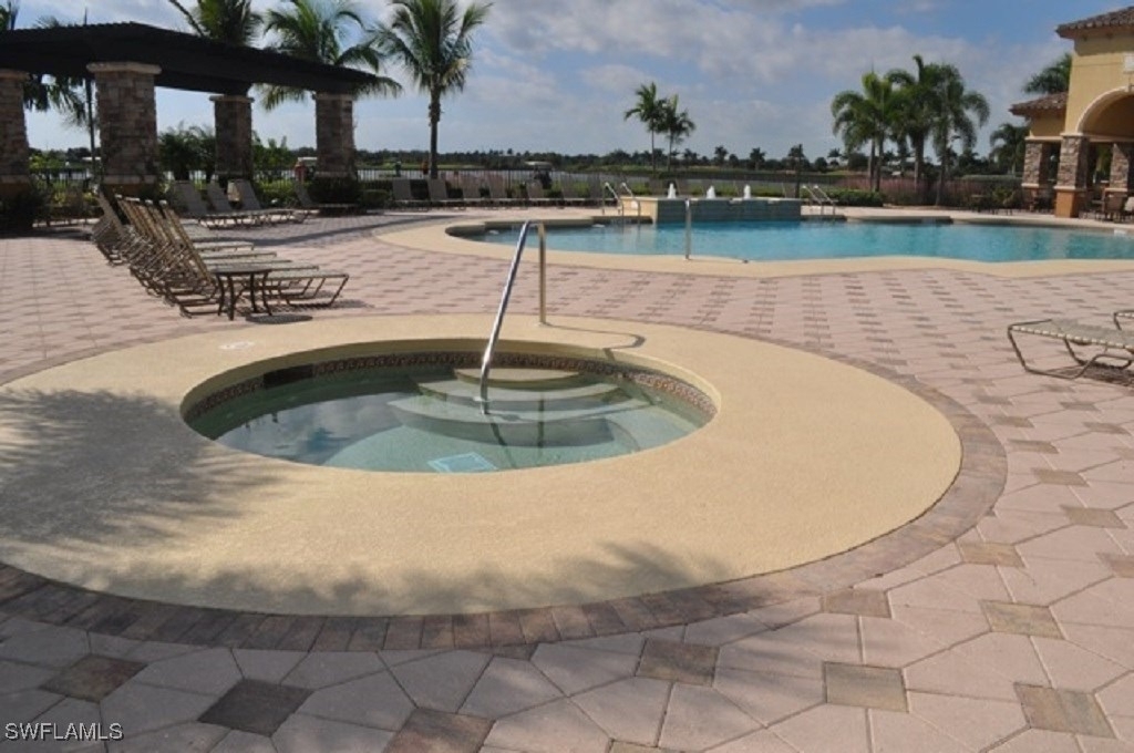 10572 Smokehouse Bay Drive - Photo 21