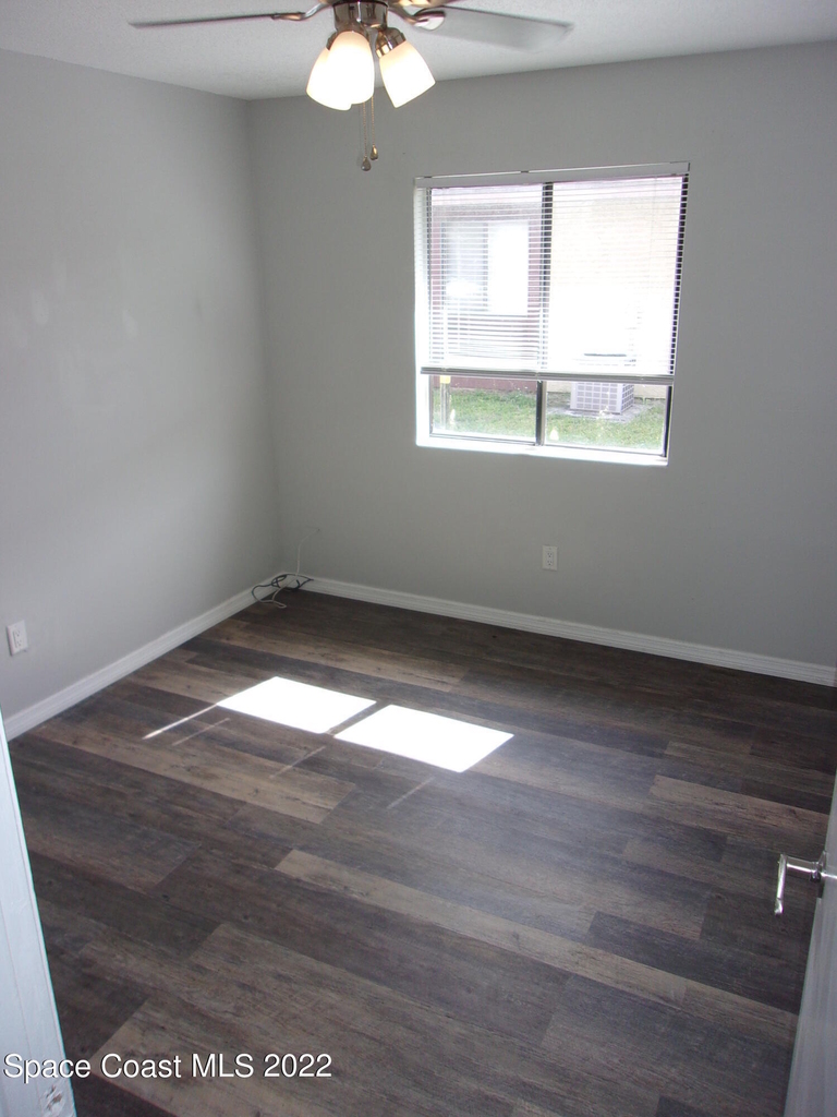 1050 N Fiske Boulevard - Photo 6