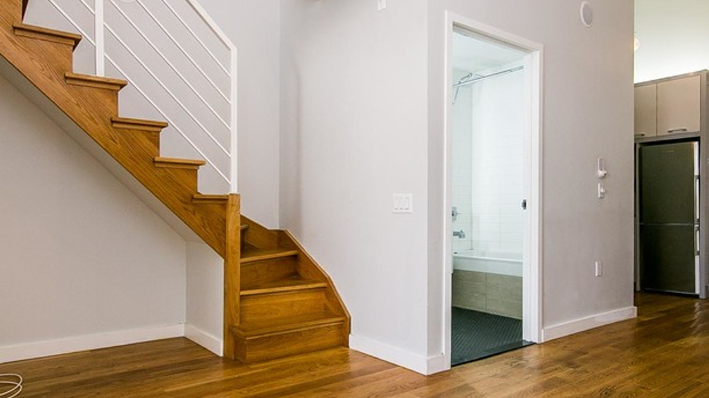 100 Dupont Street - Photo 9