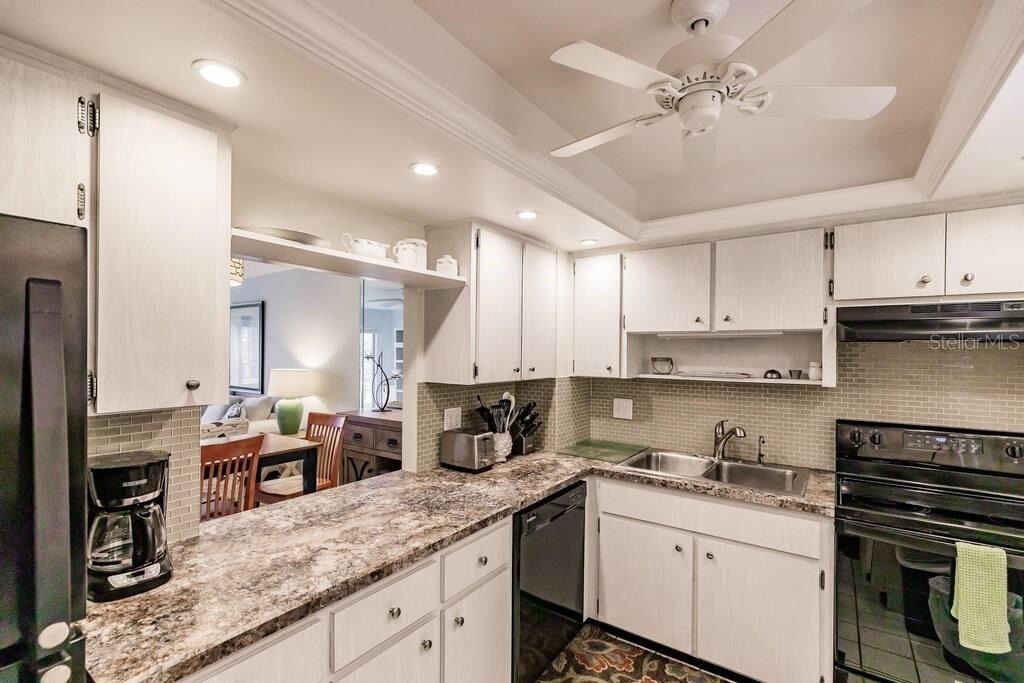 1250 N Portofino Drive - Photo 7