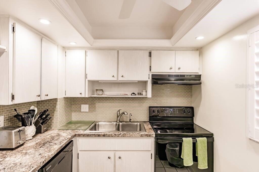 1250 N Portofino Drive - Photo 8