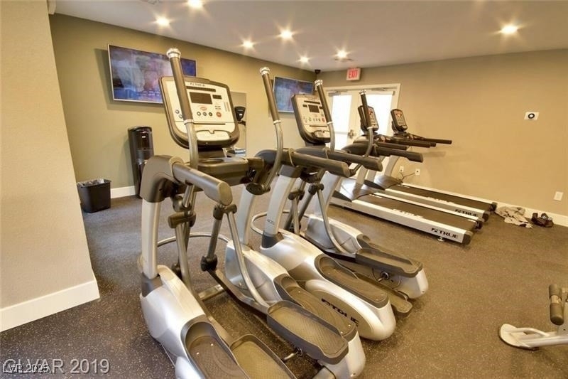 4200 S Valley View Boulevard - Photo 15