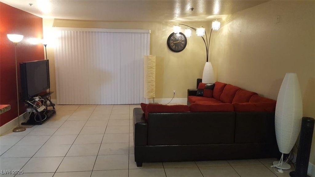 4200 S Valley View Boulevard - Photo 24