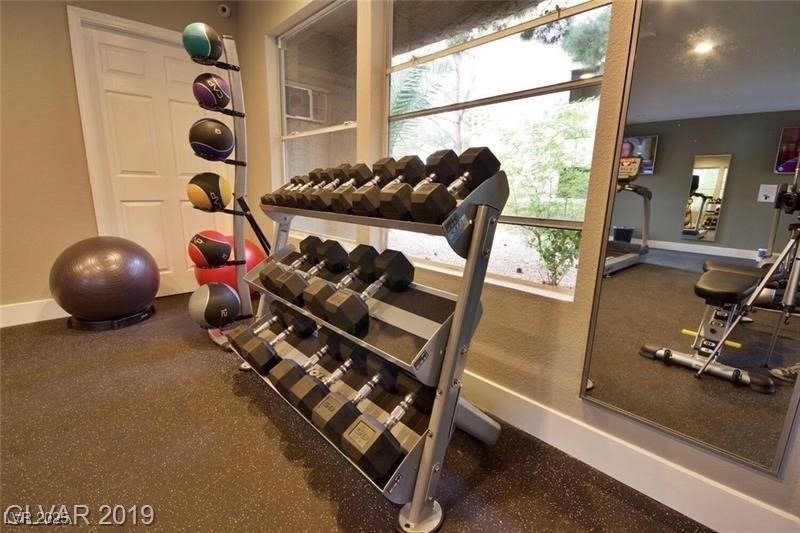 4200 S Valley View Boulevard - Photo 16
