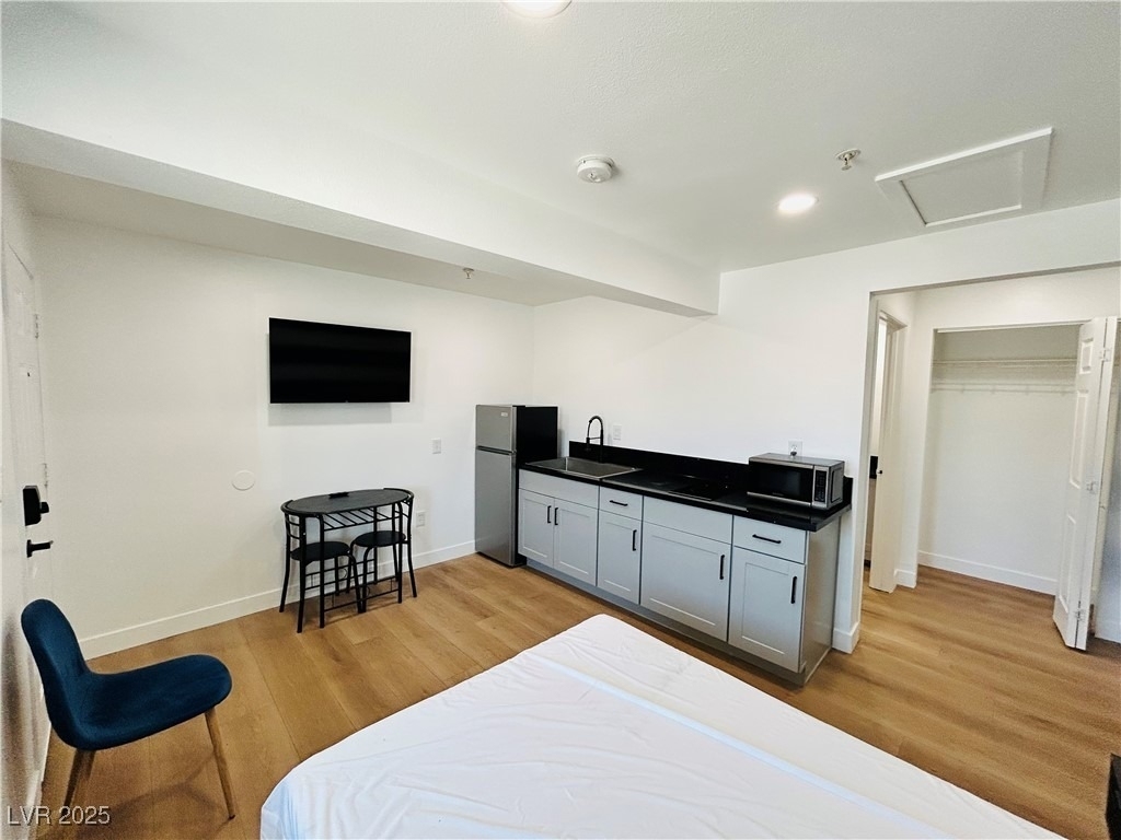 1418 S 3rd Street - Photo 3