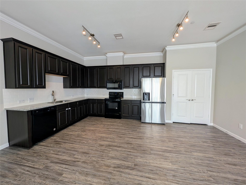 7486 Woo Street Street - Photo 1