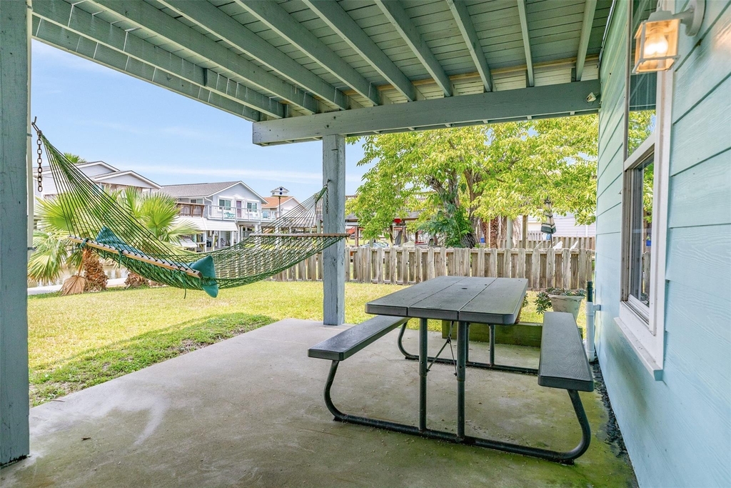 16614 Bermuda Way - Photo 22