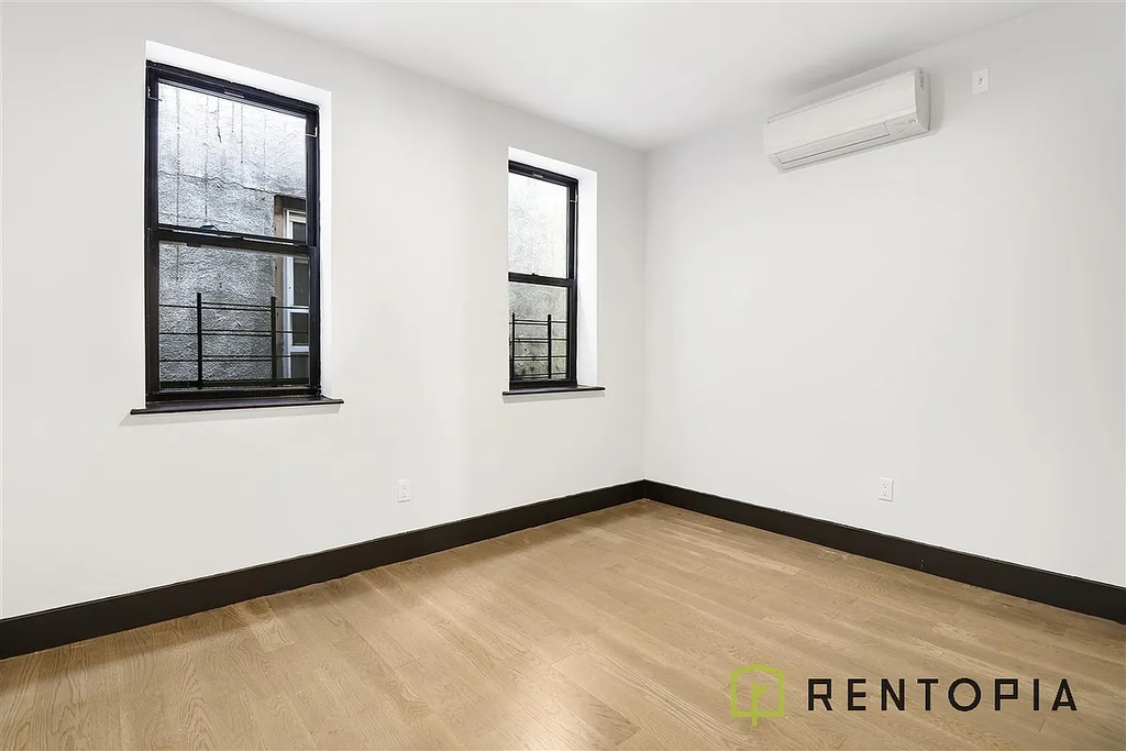 202 Scholes Street - Photo 6