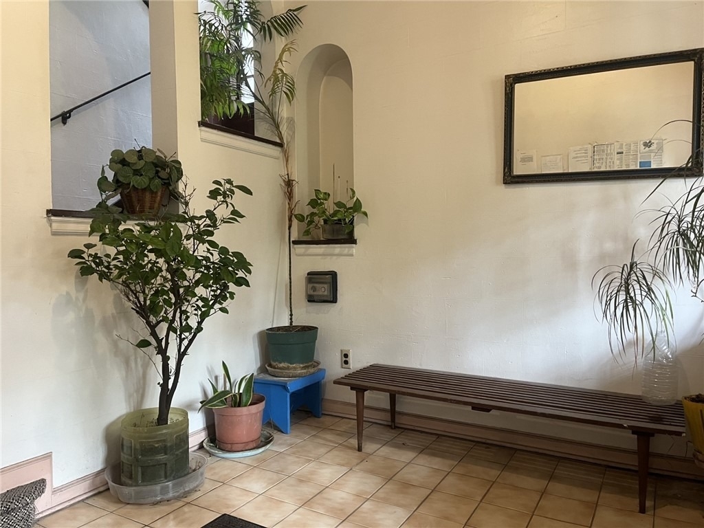 5917 Walnut St - Photo 3