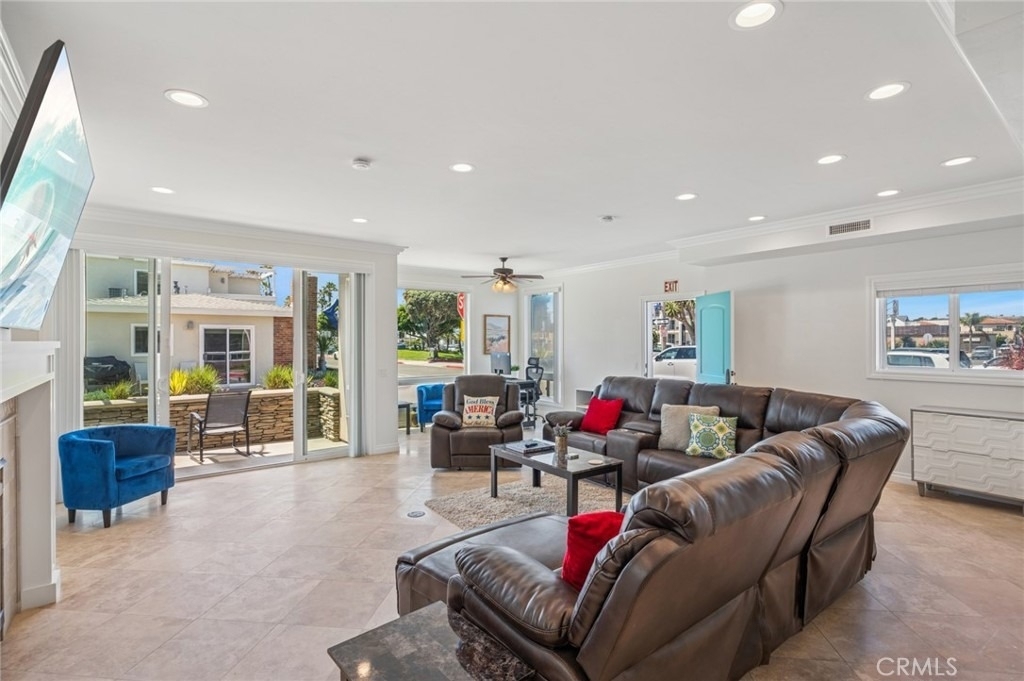 6111 Seashore Drive - Photo 8