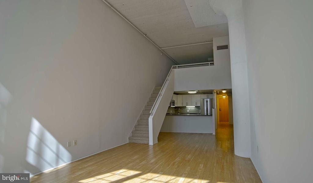 2300 Walnut Street - Photo 3