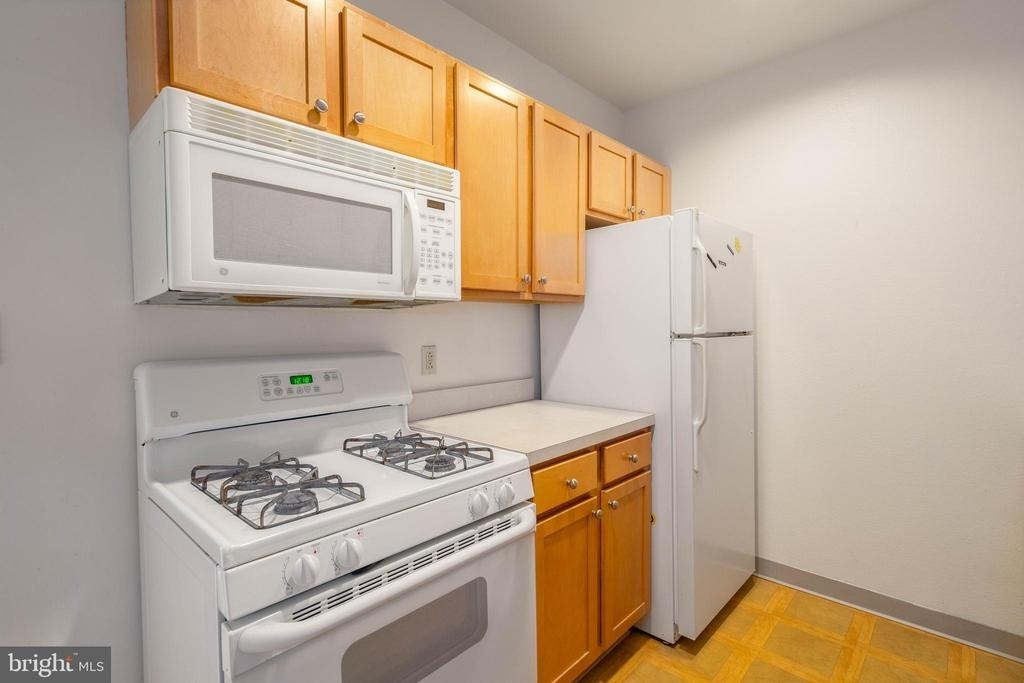 1100 Vine Street - Photo 6