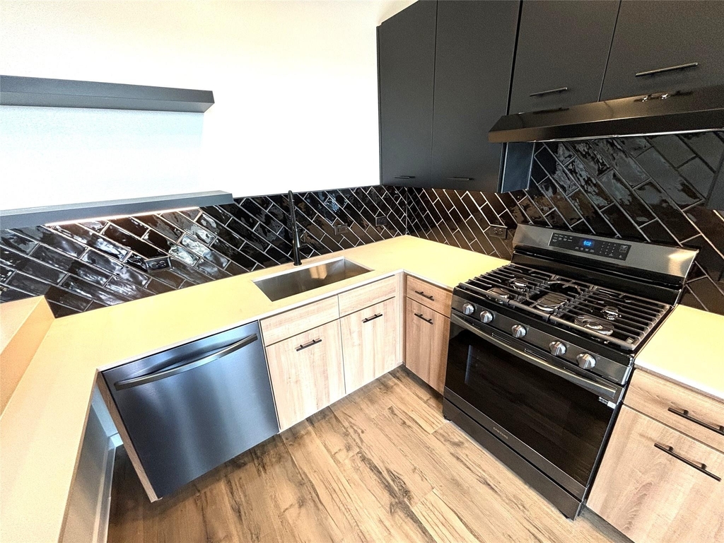 4510 Terry-o Ln - Photo 7