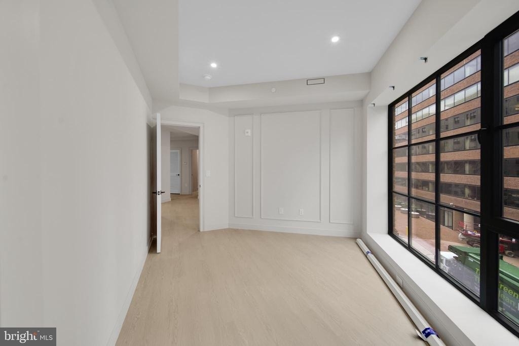 2121 Ward Place Nw - Photo 15
