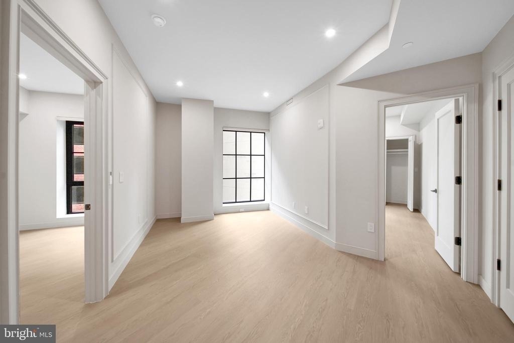 2121 Ward Place Nw - Photo 11
