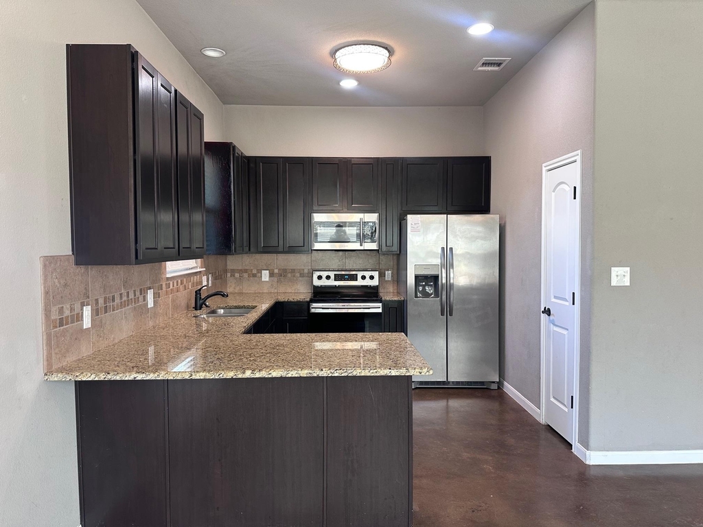 200 Mauna Kea Ln - Photo 3