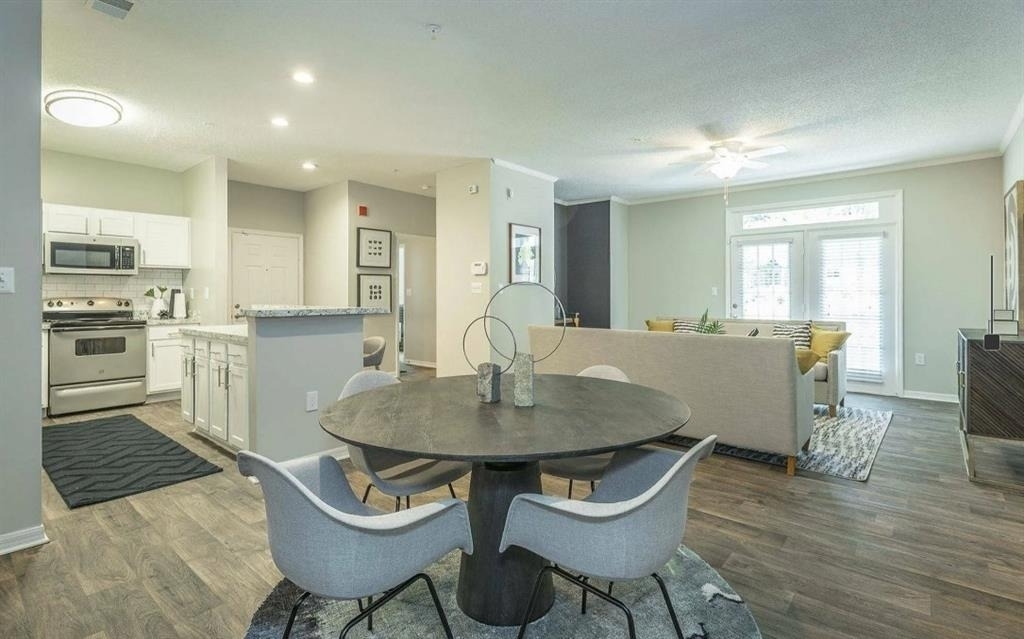 3780 Towne Crossing Road - Photo 1