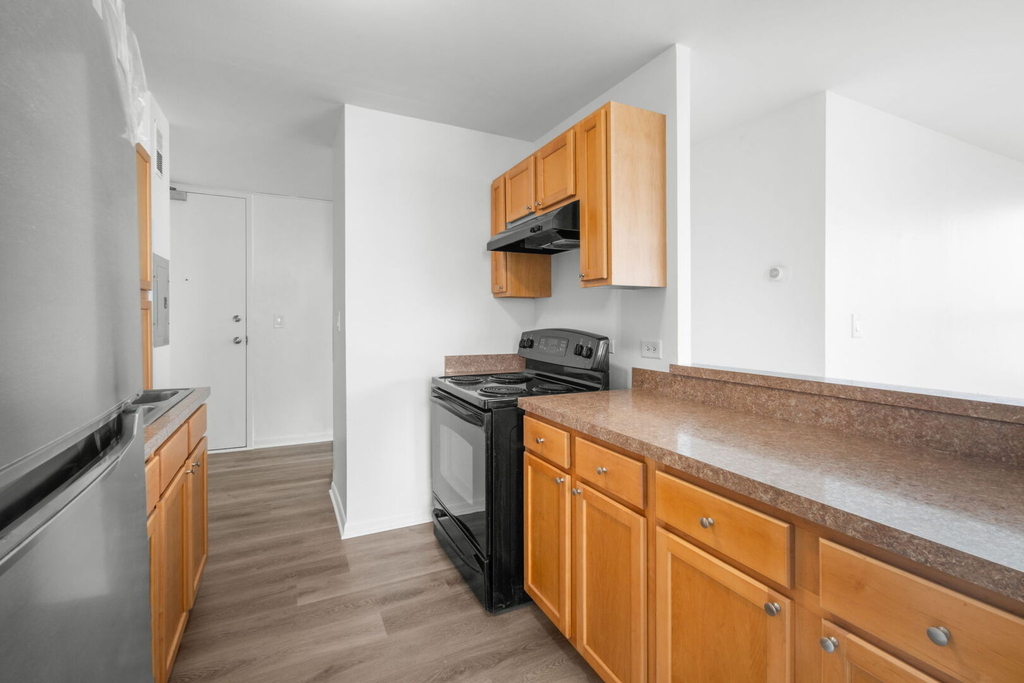 6730 S South Shore Drive - Photo 3