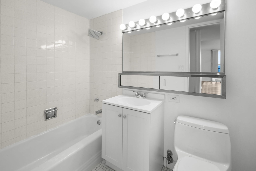 6730 S South Shore Drive - Photo 7