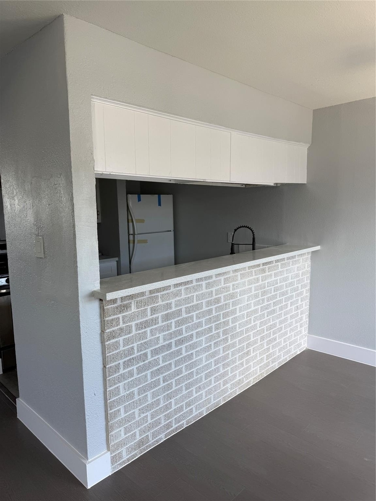 1125 Ann Street - Photo 1