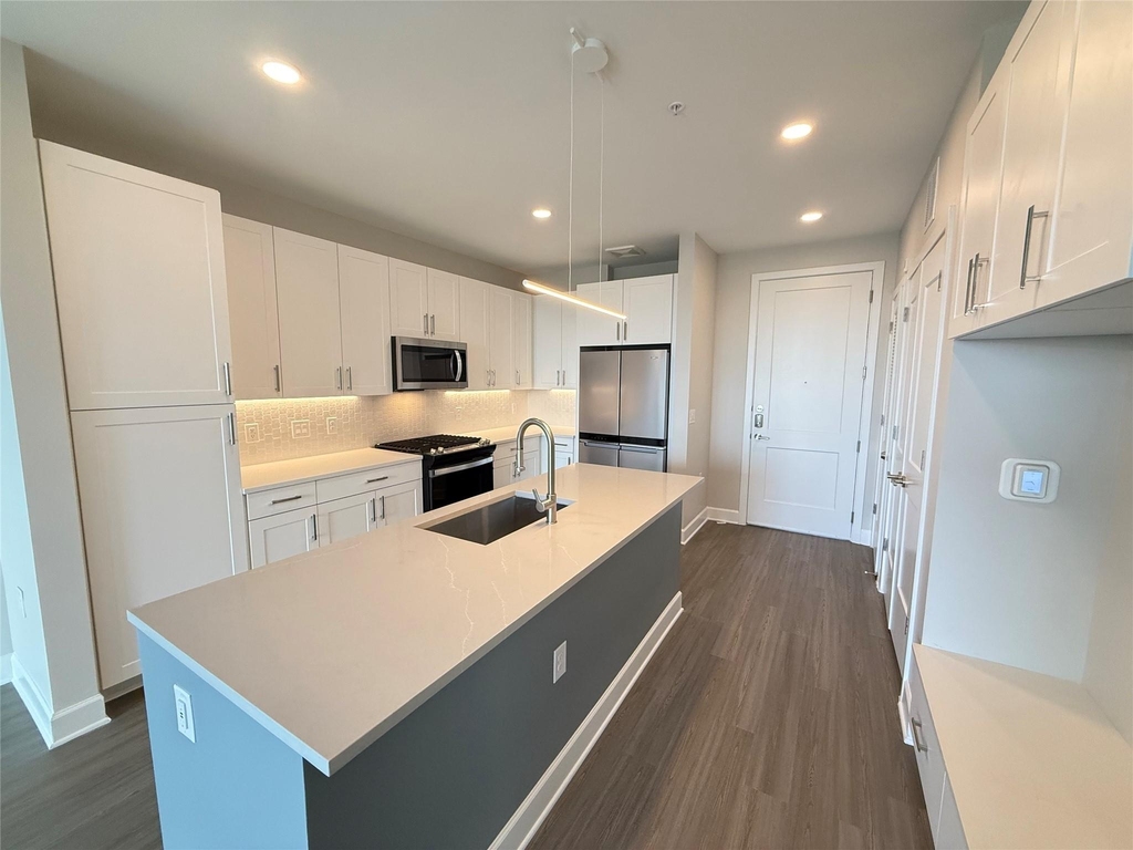 716 Waugh Drive - Photo 1