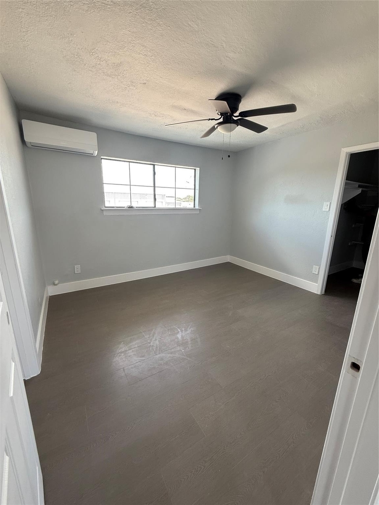 1125 Ann Street - Photo 4