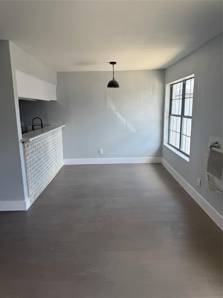 1125 Ann Street - Photo 1