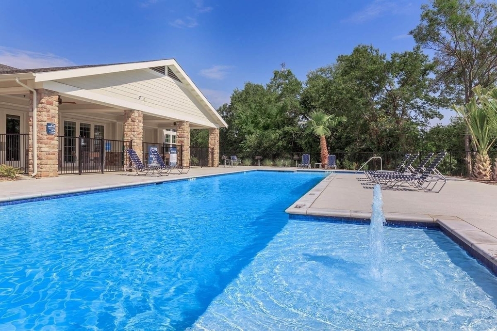 4100 N Parkdale Drive - Photo 4