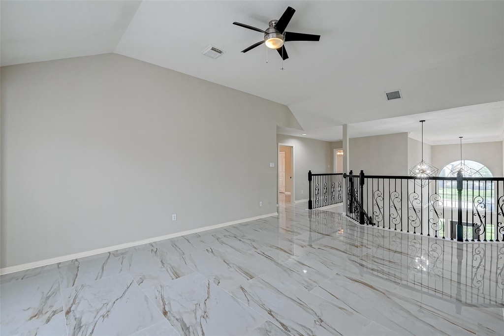 11954 Galentine Point - Photo 37