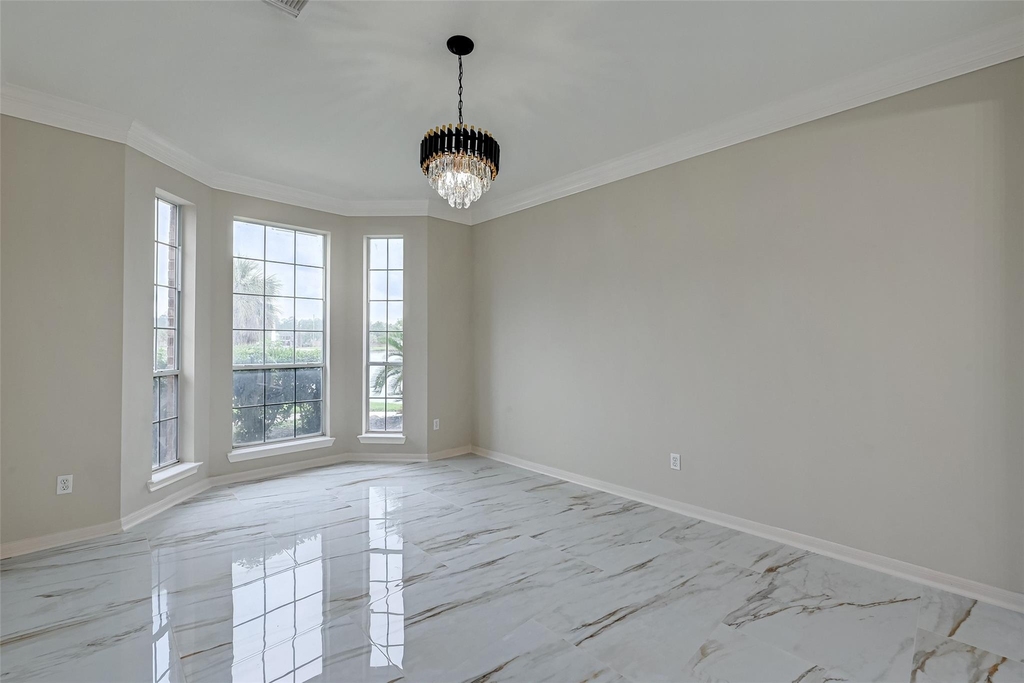 11954 Galentine Point - Photo 4