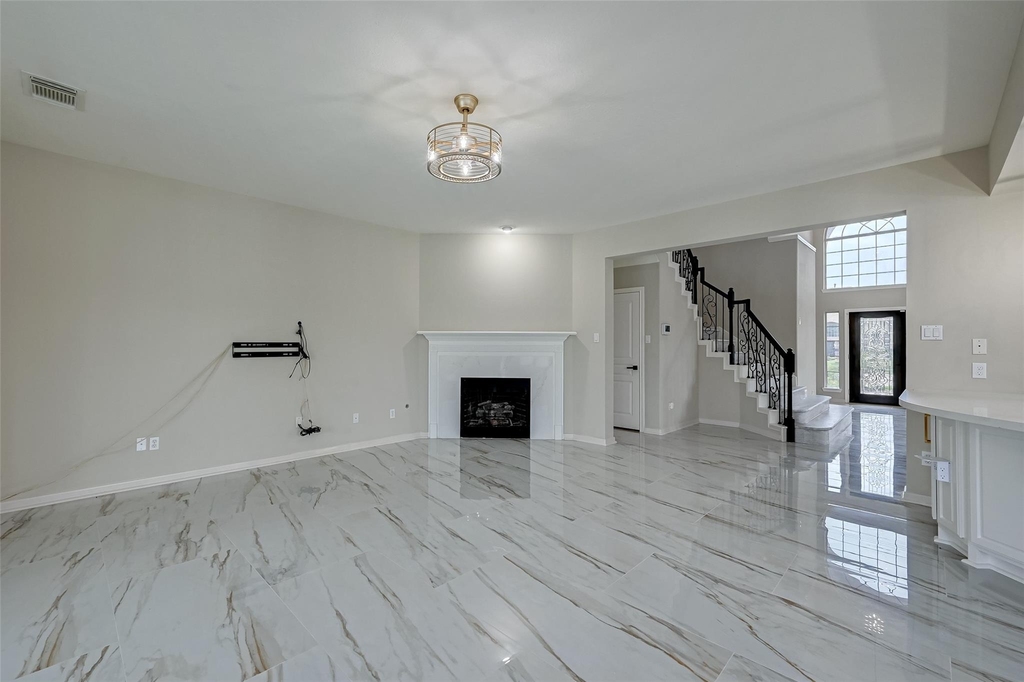11954 Galentine Point - Photo 7