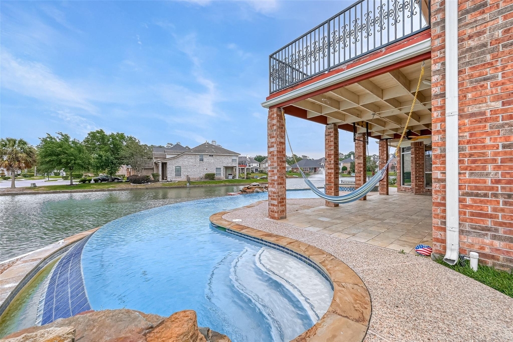 11954 Galentine Point - Photo 47