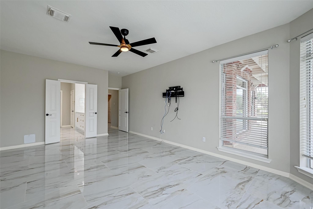 11954 Galentine Point - Photo 30