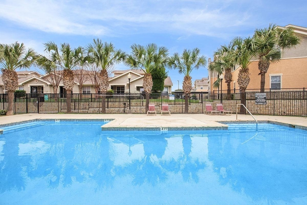 5606 Saint David Lane - Photo 2