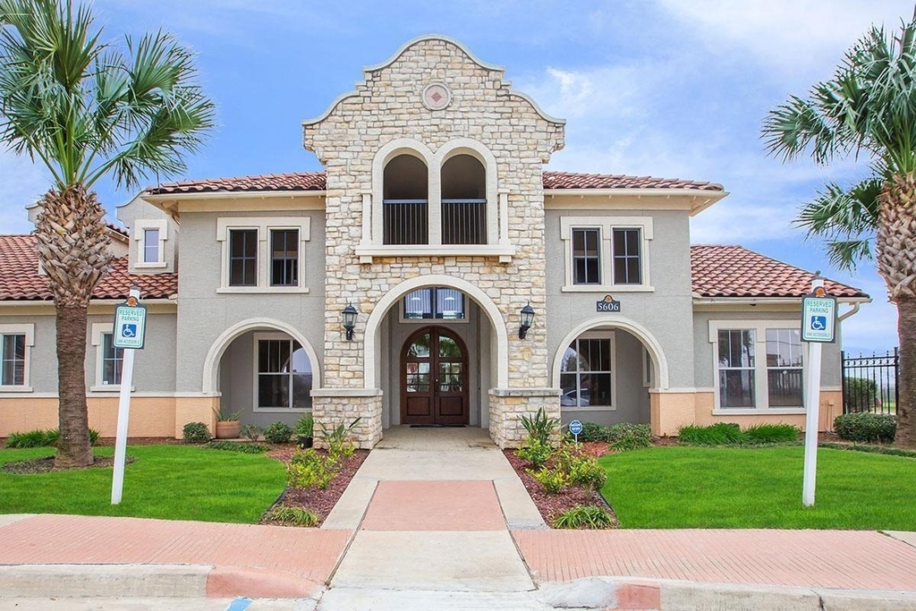 5606 Saint David Lane - Photo 1