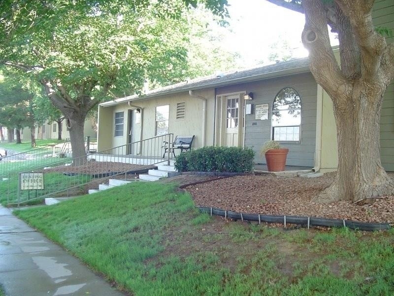1222 Giles Road - Photo 1