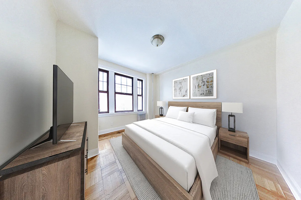 West 11th Street - Photo 5